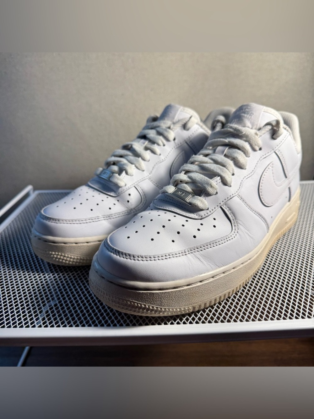 Nike Air Force 1 '07 Triple White CW2288-111 Men's Low Top Sneakers Size 9